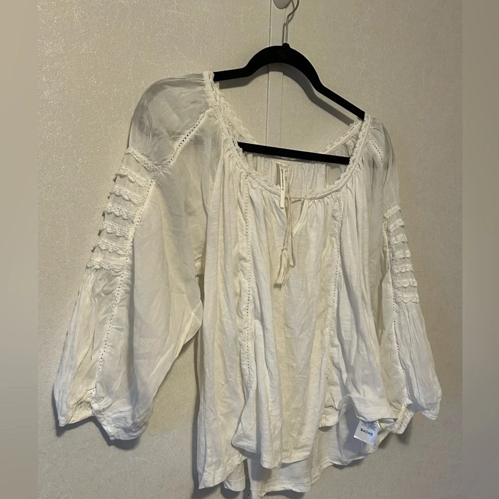 Anthropologie | White Boho Blouse | Size Small - Picture 3 of 7